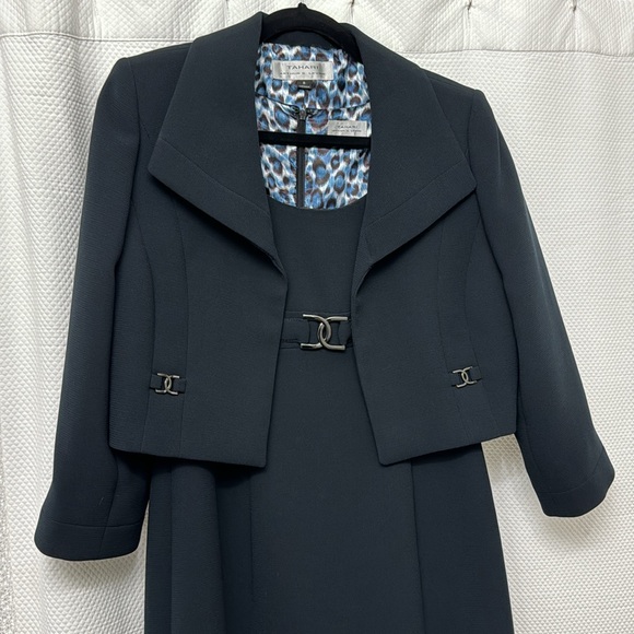 TAHARI Arthur S Levine dress and jacket - Picture 4 of 16